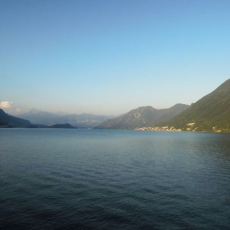 Charming House With Private Dock On Lake Como Argegno Buitenkant foto