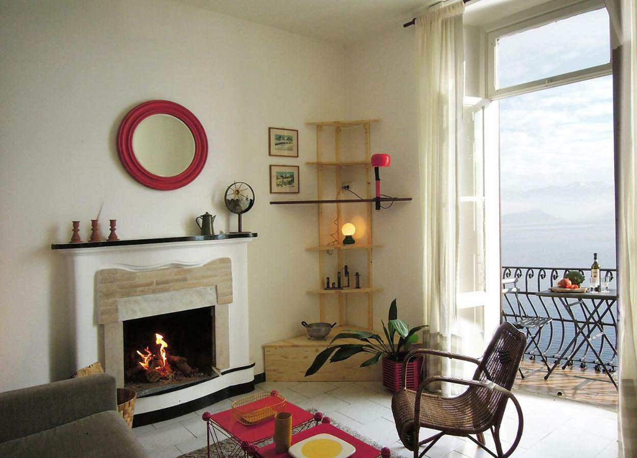 Charming House With Private Dock On Lake Como Argegno Buitenkant foto